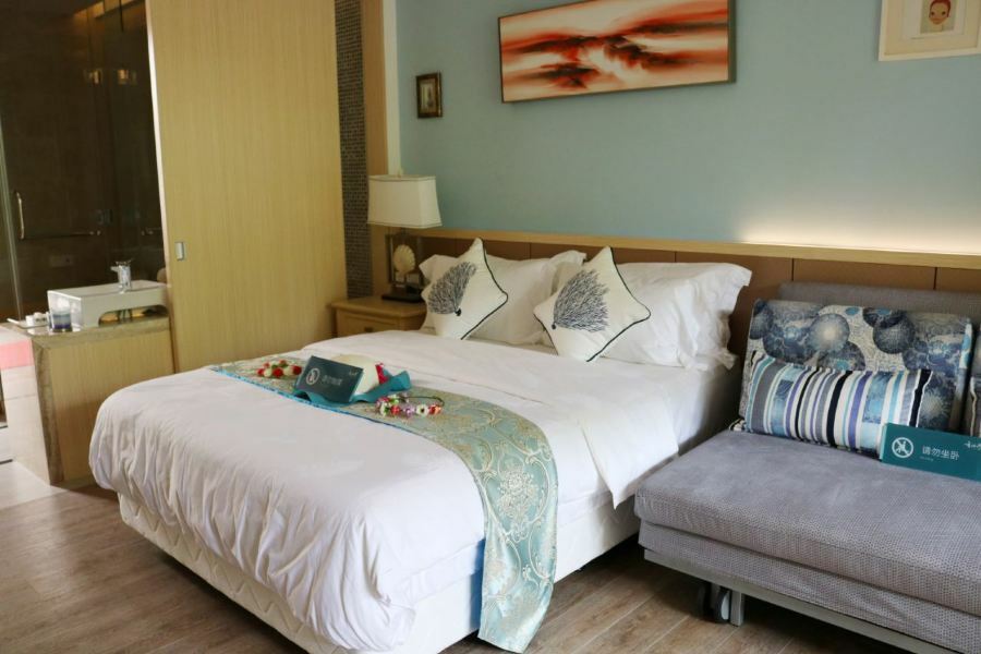 Roeasy Hospitality Hotel Sanya Exterior photo